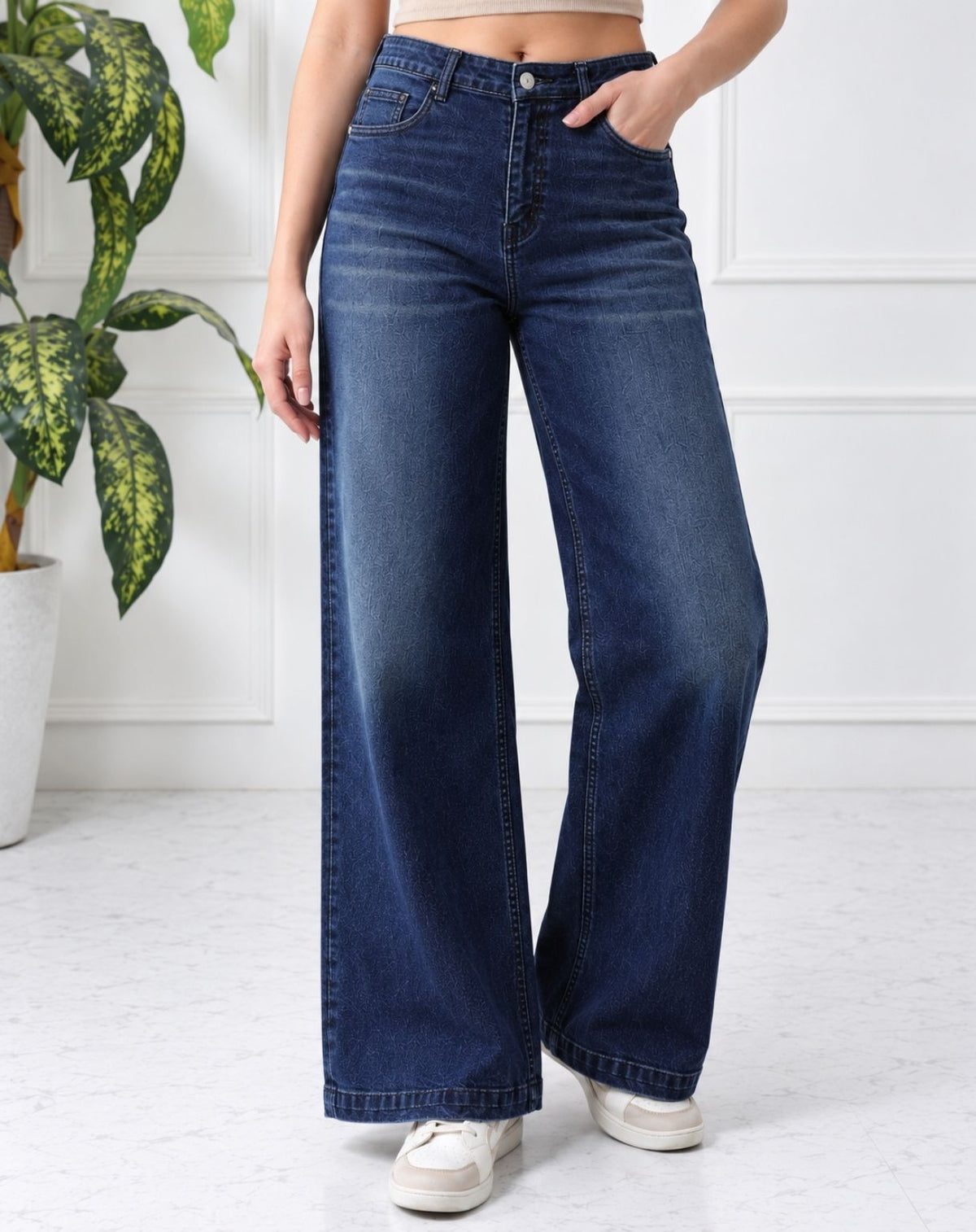 Women’s Blue Mid-Rise Wide-Leg Whisker Jeans