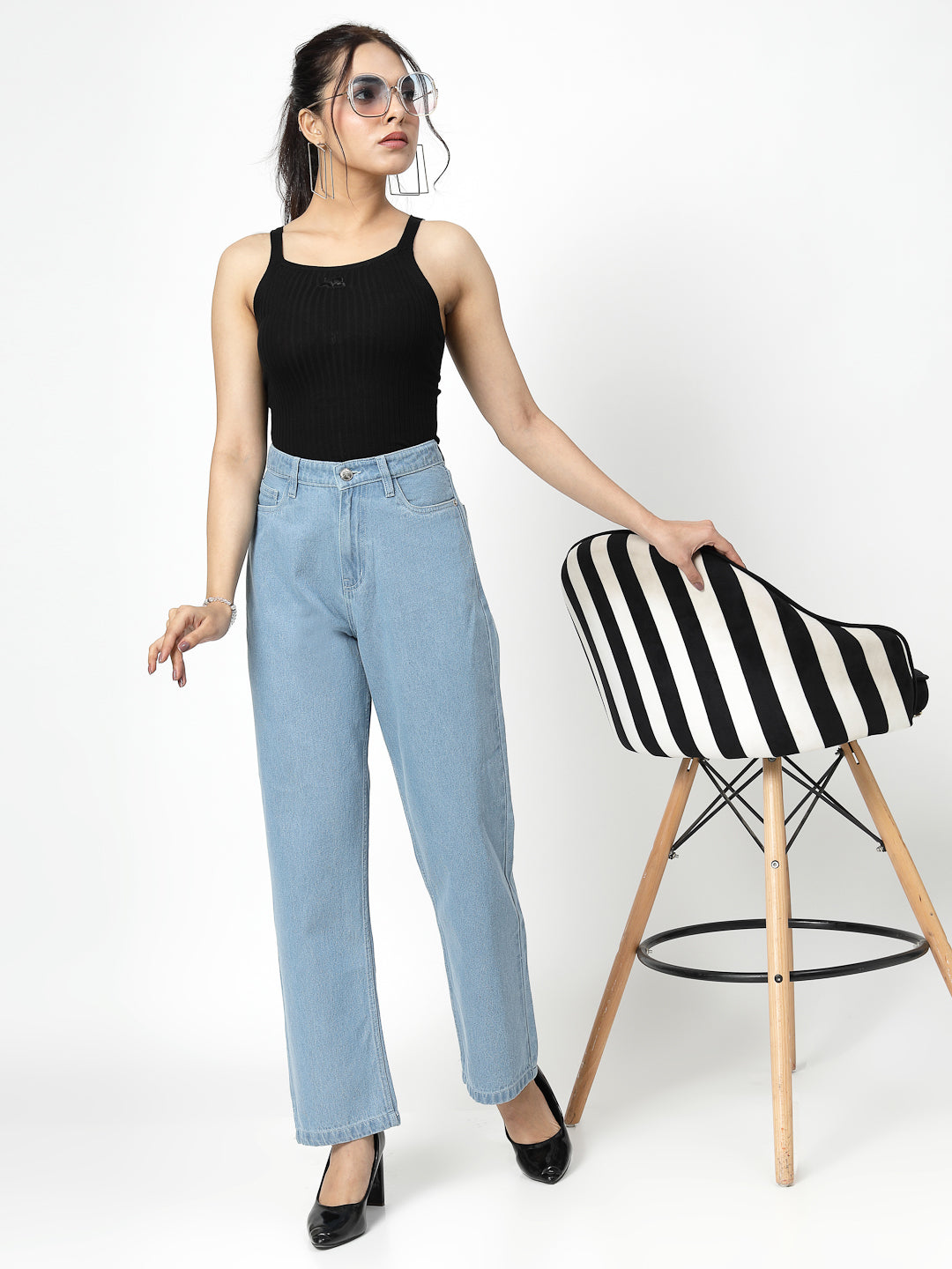 Straight Fit Light Indigo Cotton Denim Plain Jeans For Women - Cosmic Trio
