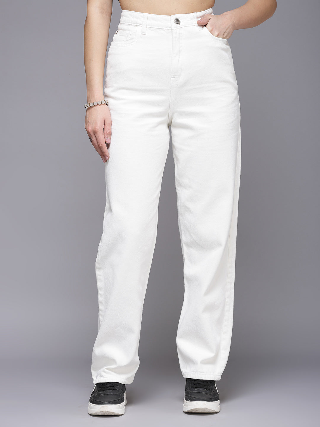Straight Fit White Cotton Denim Jeans For Women - Cosmic Trio