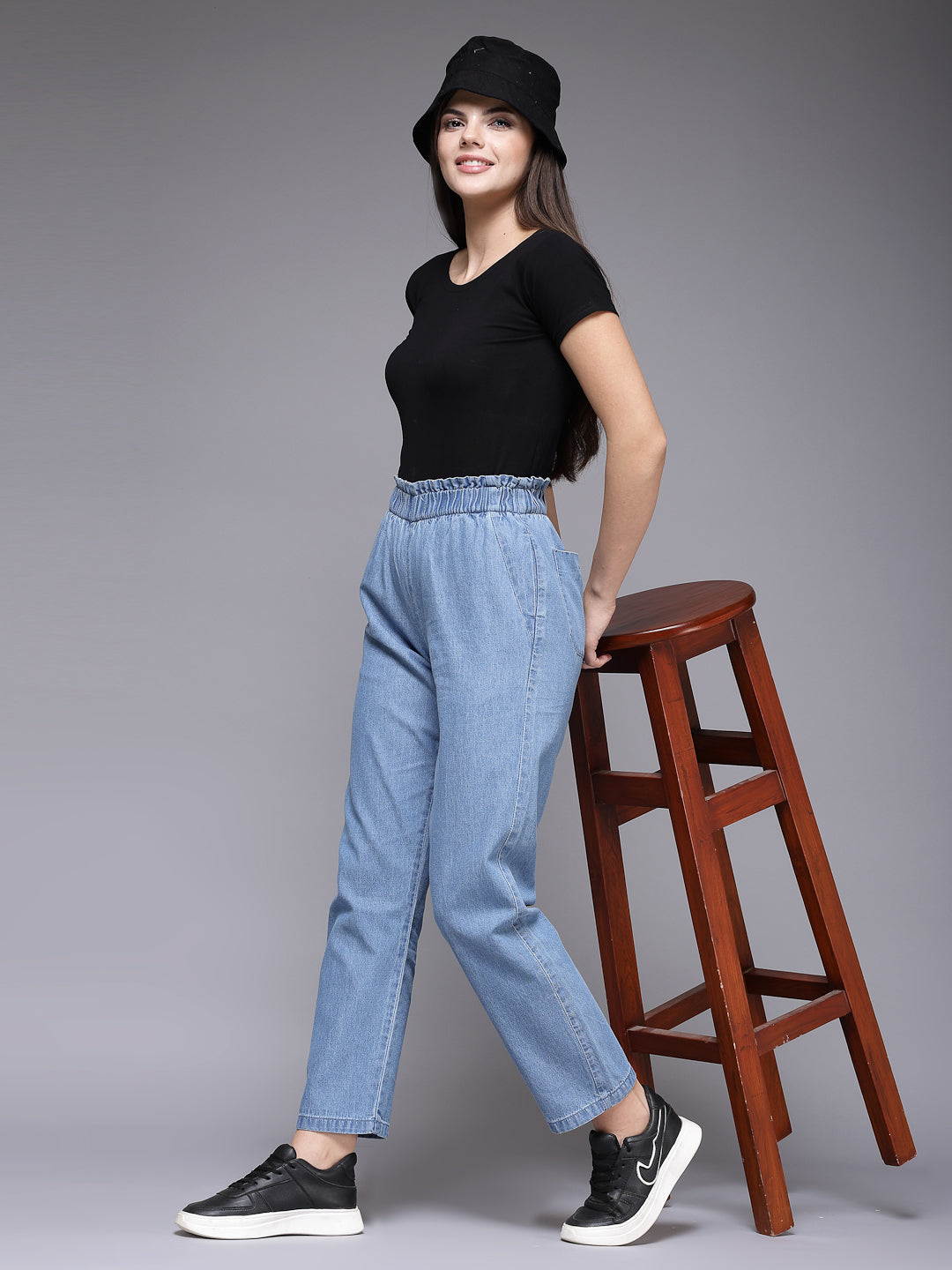 Relaxe Fit Mid Indigo Cotton Denim Jeans For Women - Cosmic Trio