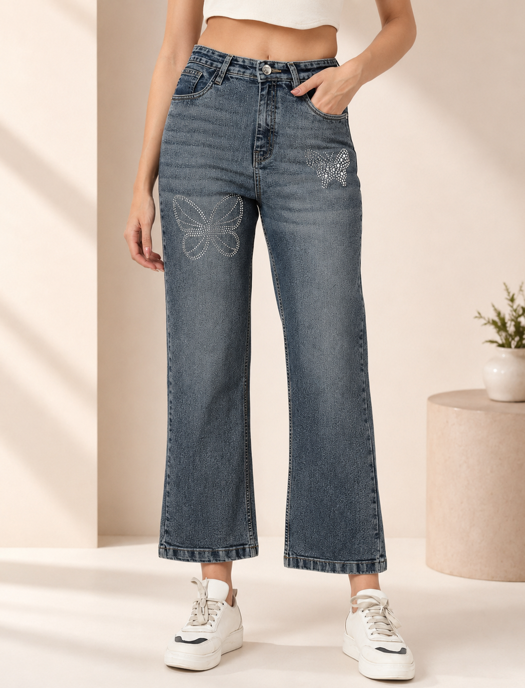 Women Straight Fit Light Fade Embellished Stretchable Jeans