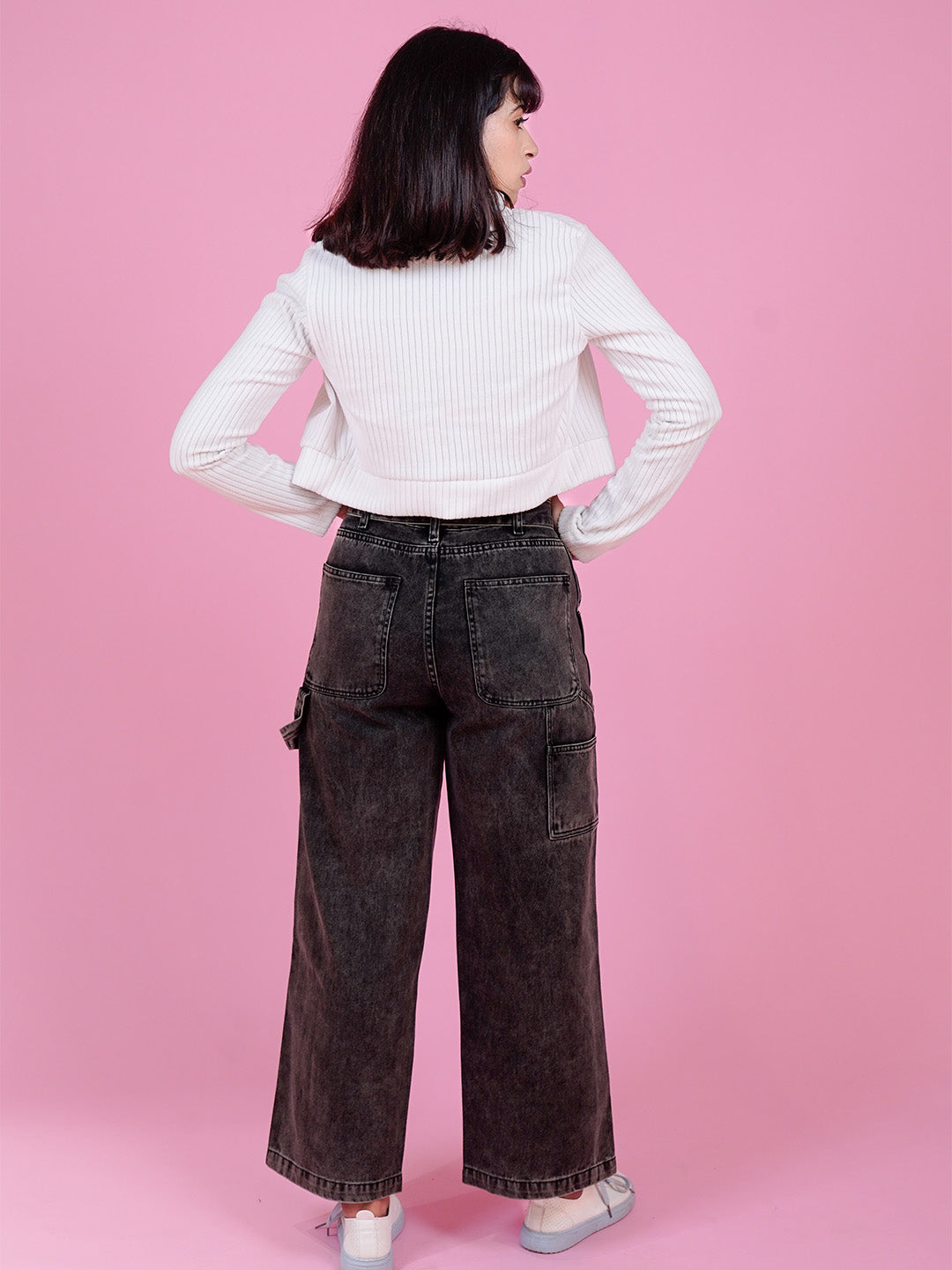 Women's High-Waist Black Denim Cargo Jeans with Utility Pocket - Cosmic Trio