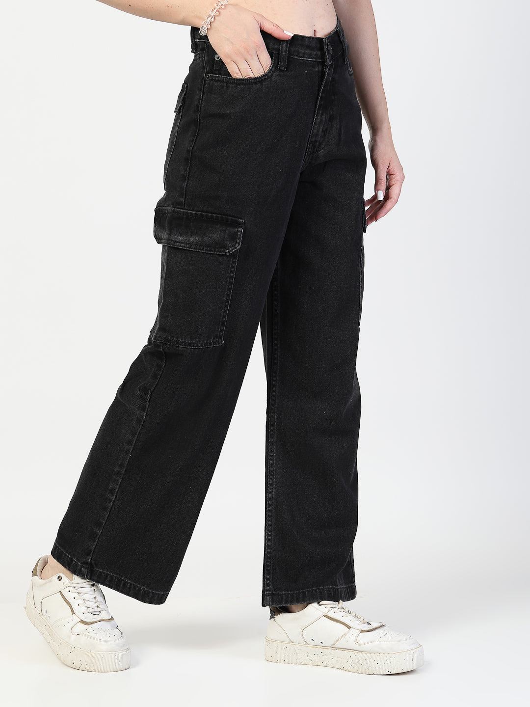 Stylish Wide-Leg Denim Black Jeans with Cargo Pockets - Cosmic Trio
