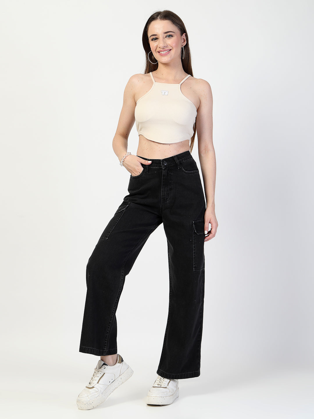 Stylish Wide-Leg Denim Black Jeans with Cargo Pockets - Cosmic Trio