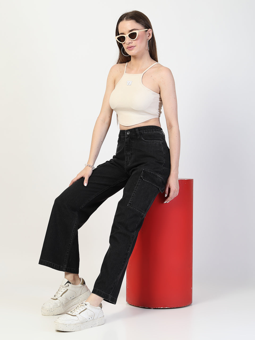 Stylish Wide-Leg Denim Black Jeans with Cargo Pockets - Cosmic Trio