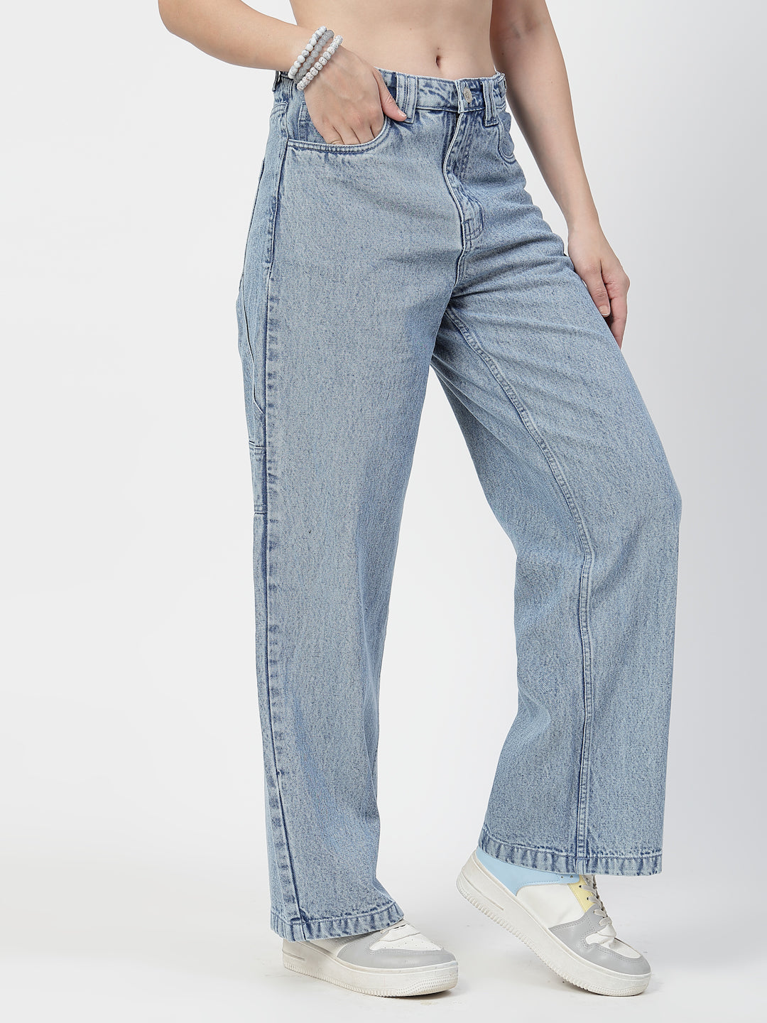 Women Light Indigo Straight Fit Cotton Denim Jeans