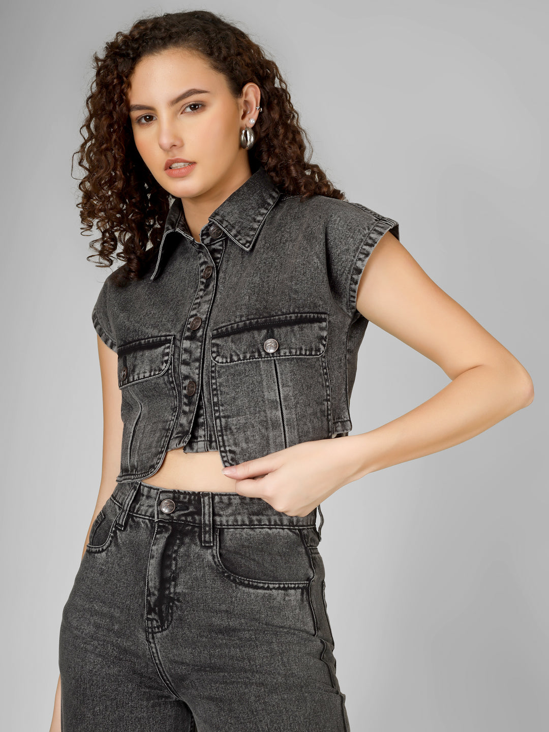 Charcoal Grey Cropped Denim Jacket with Cargo Jeans Set