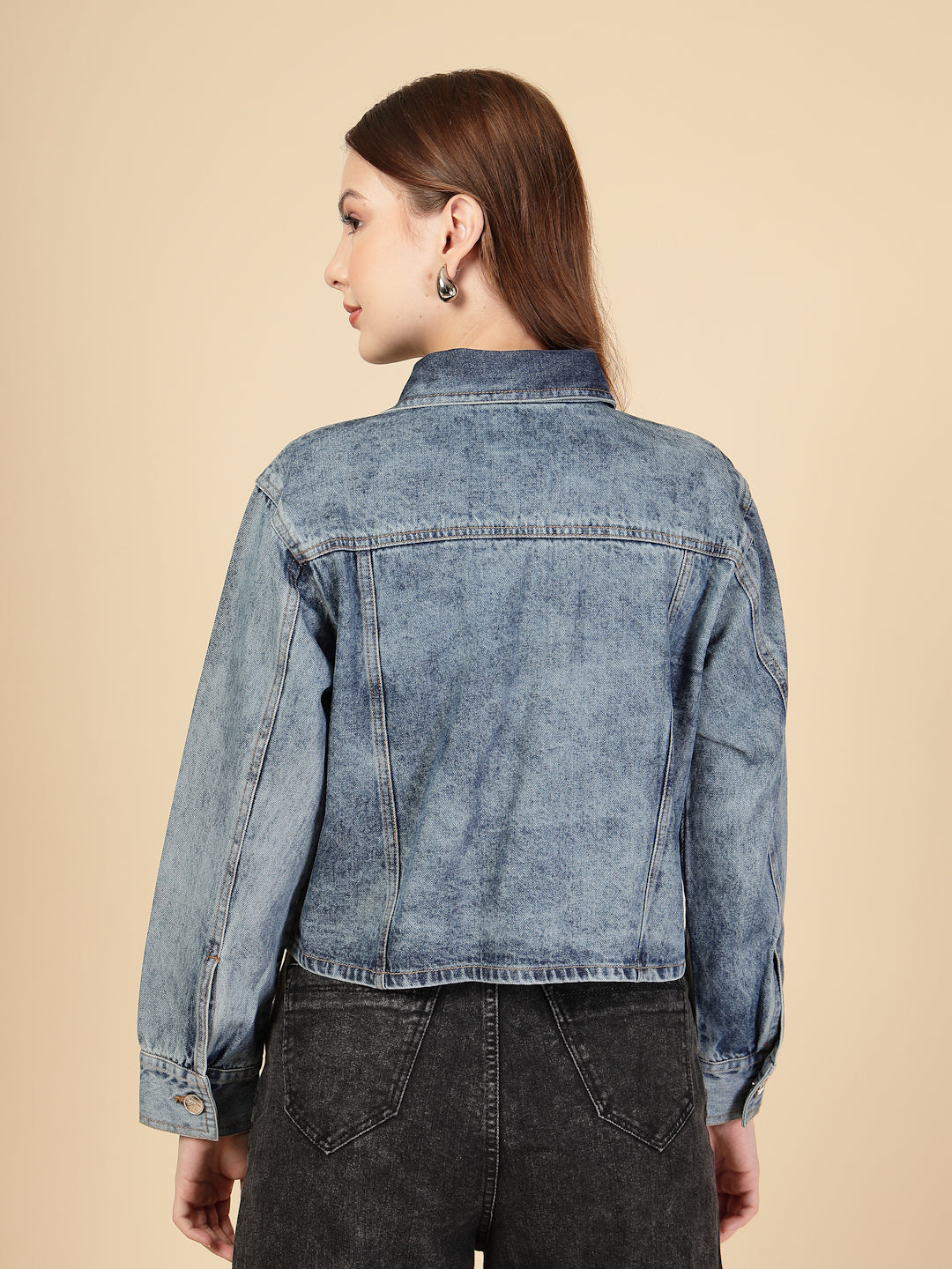 Denim Front button closure with metallic buttons Jacket