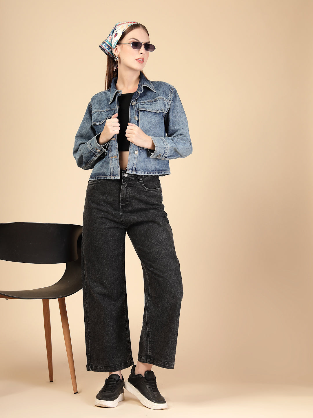 Denim Front button closure with metallic buttons Jacket
