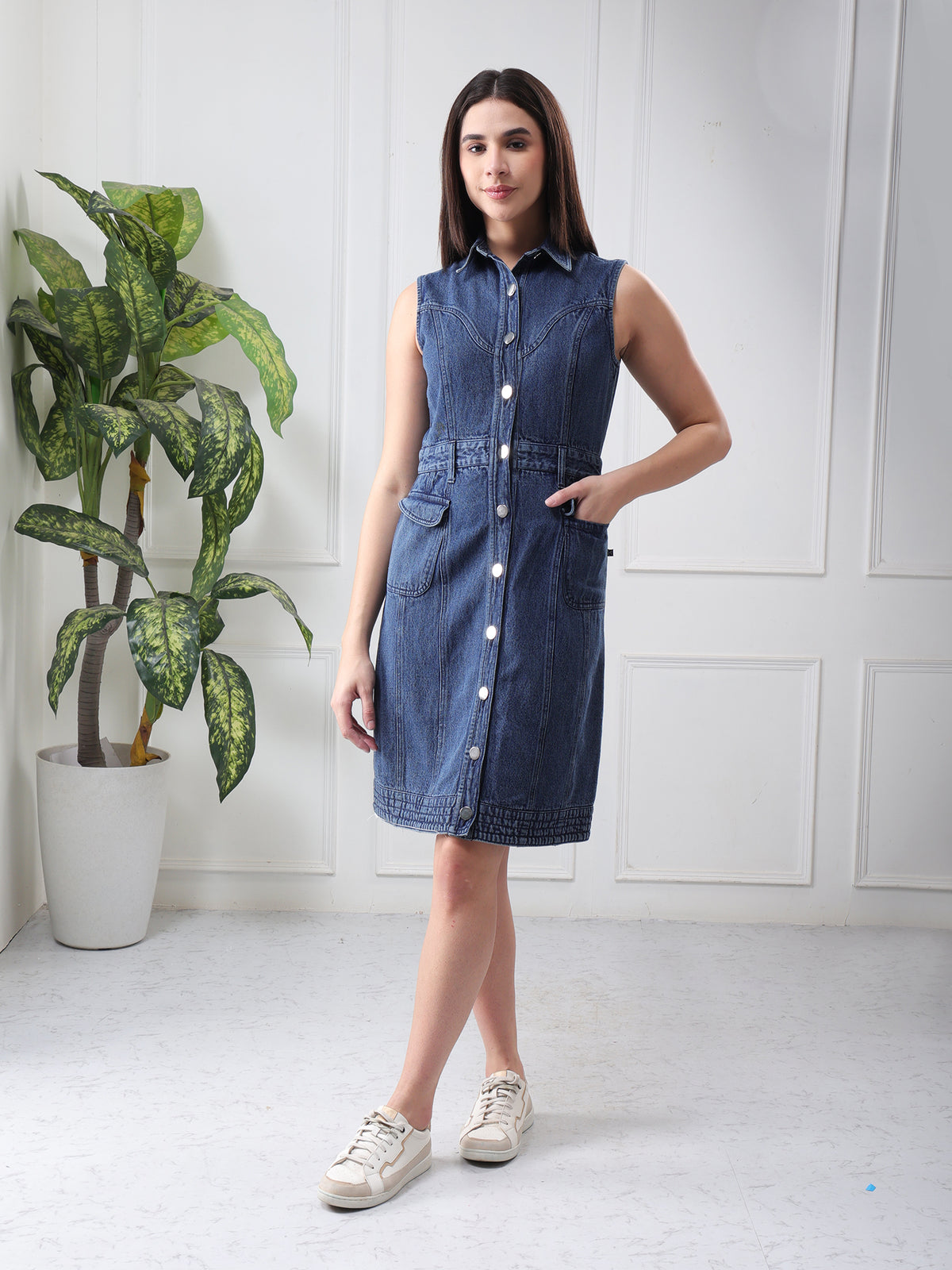 Women Blue Denim Sleeveless Shirt Dress with Button Closure