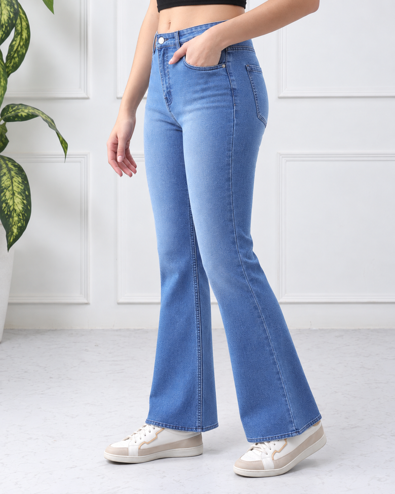 Women’s Light Blue Mid-Rise Flared Jeans