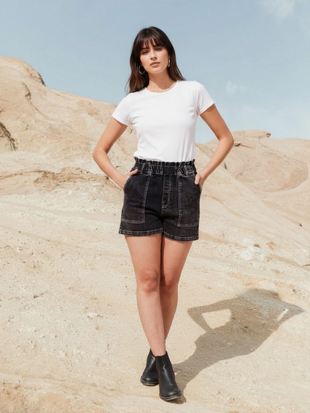 Women Black Solid Denim Hot Pant Shorts