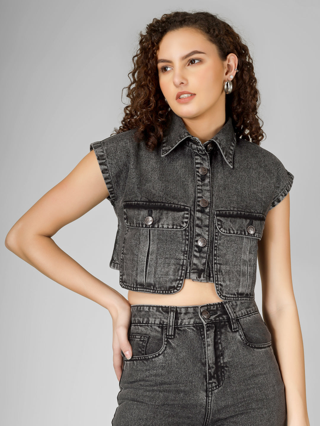 Charcoal Grey Cropped Denim Jacket with Cargo Jeans Set